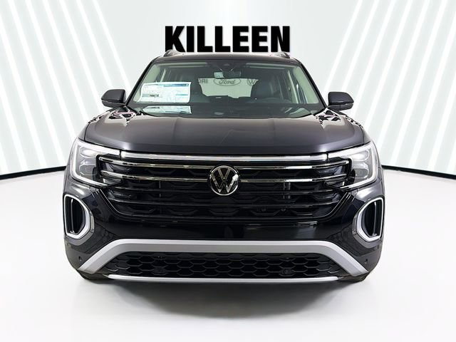 New 2026 Volkswagen Atlas Peak Edition AWD/4WD image 2