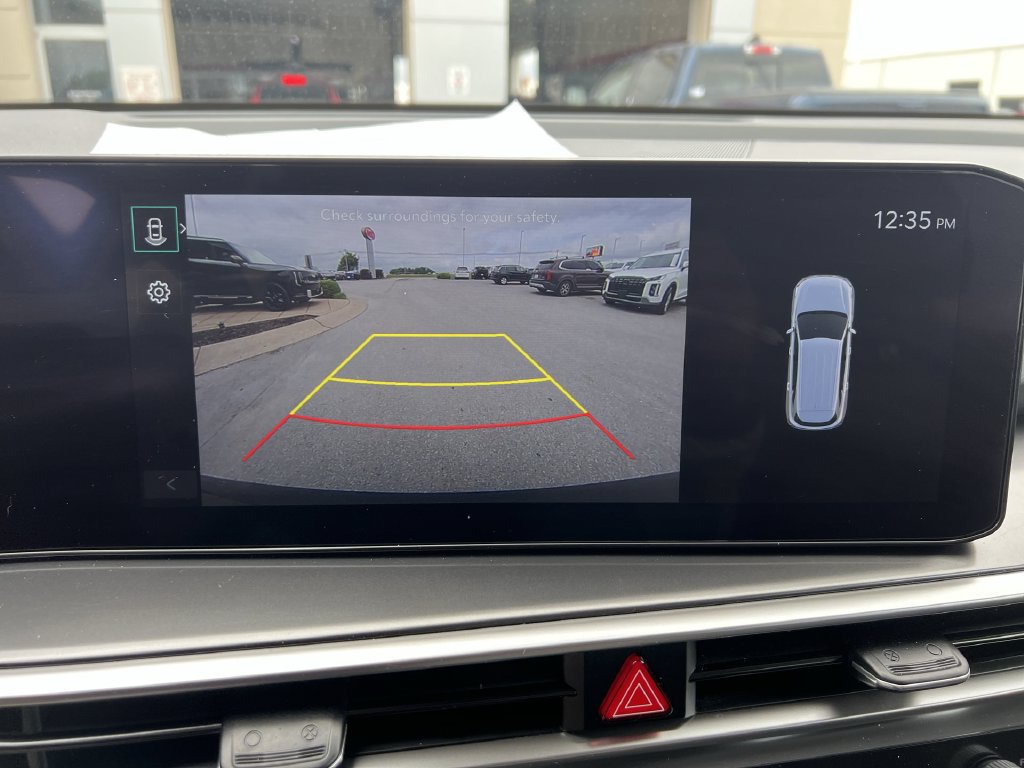 Used 2025 Kia Sorento S FWD image 19