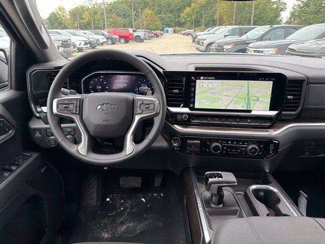 New 2026 Chevrolet Silverado 1500 RST w/ Redline Edition AWD/4WD image 27