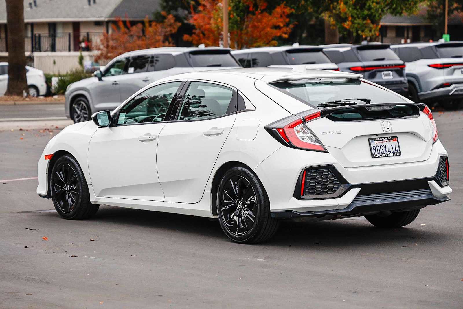 Used 2018 Honda Civic EX-L image 2