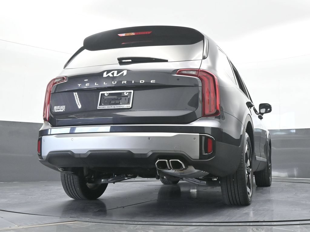 Used 2025 Kia Telluride S FWD image 61