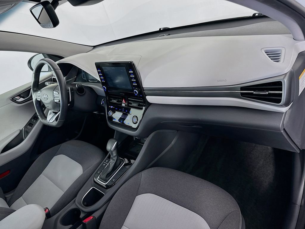 Used 2020 Hyundai Ioniq SEL image 28