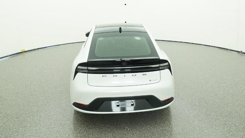 New 2026 Toyota Prius Plug-In Hybrid image 10