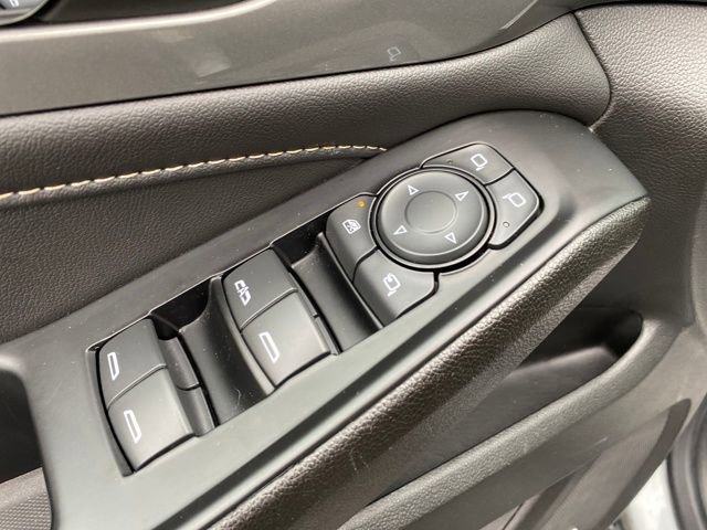 Certified 2023 Chevrolet Traverse LT w/ LT Premium Package image 17