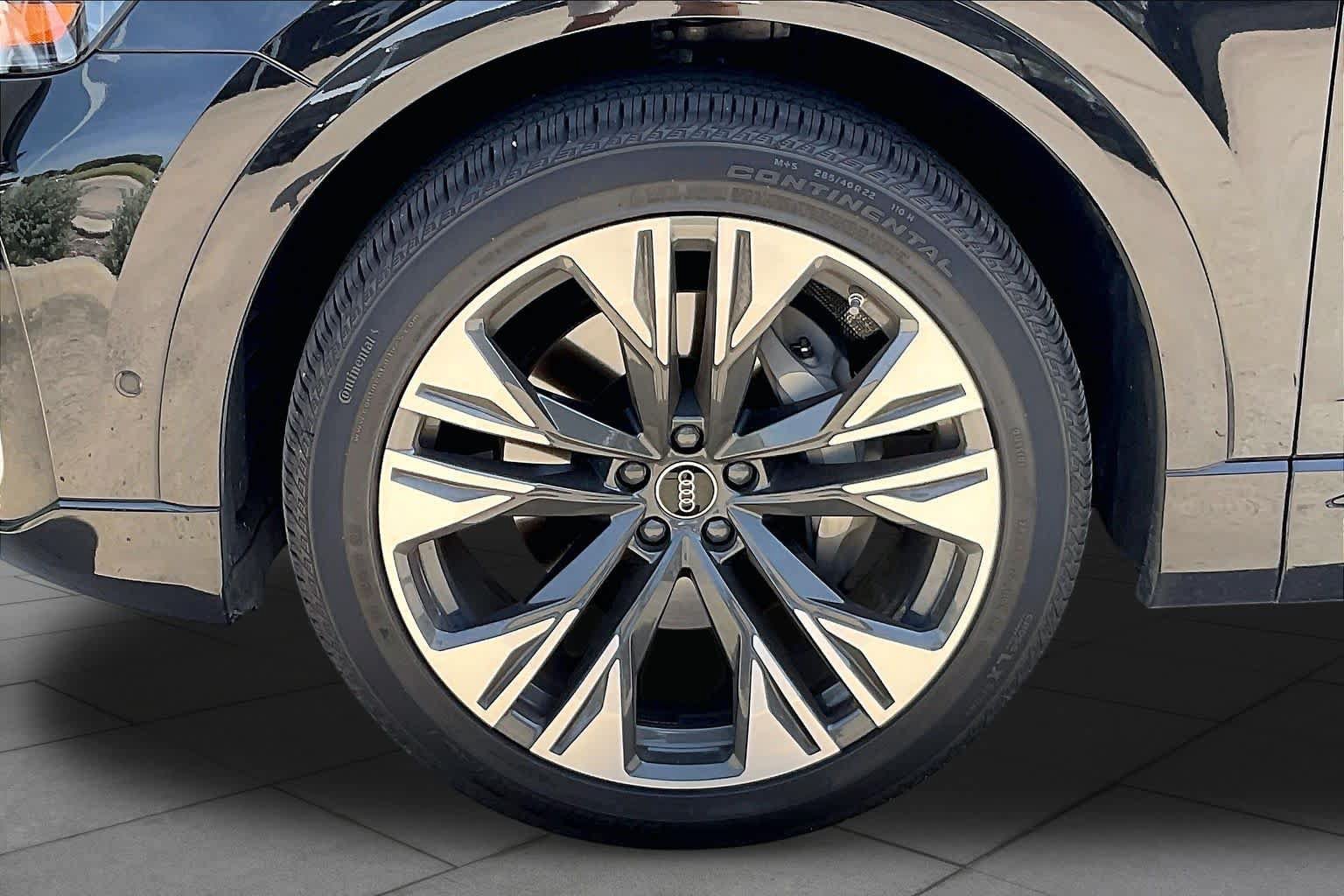 Used 2026 Audi Q8 Premium Plus AWD/4WD image 10