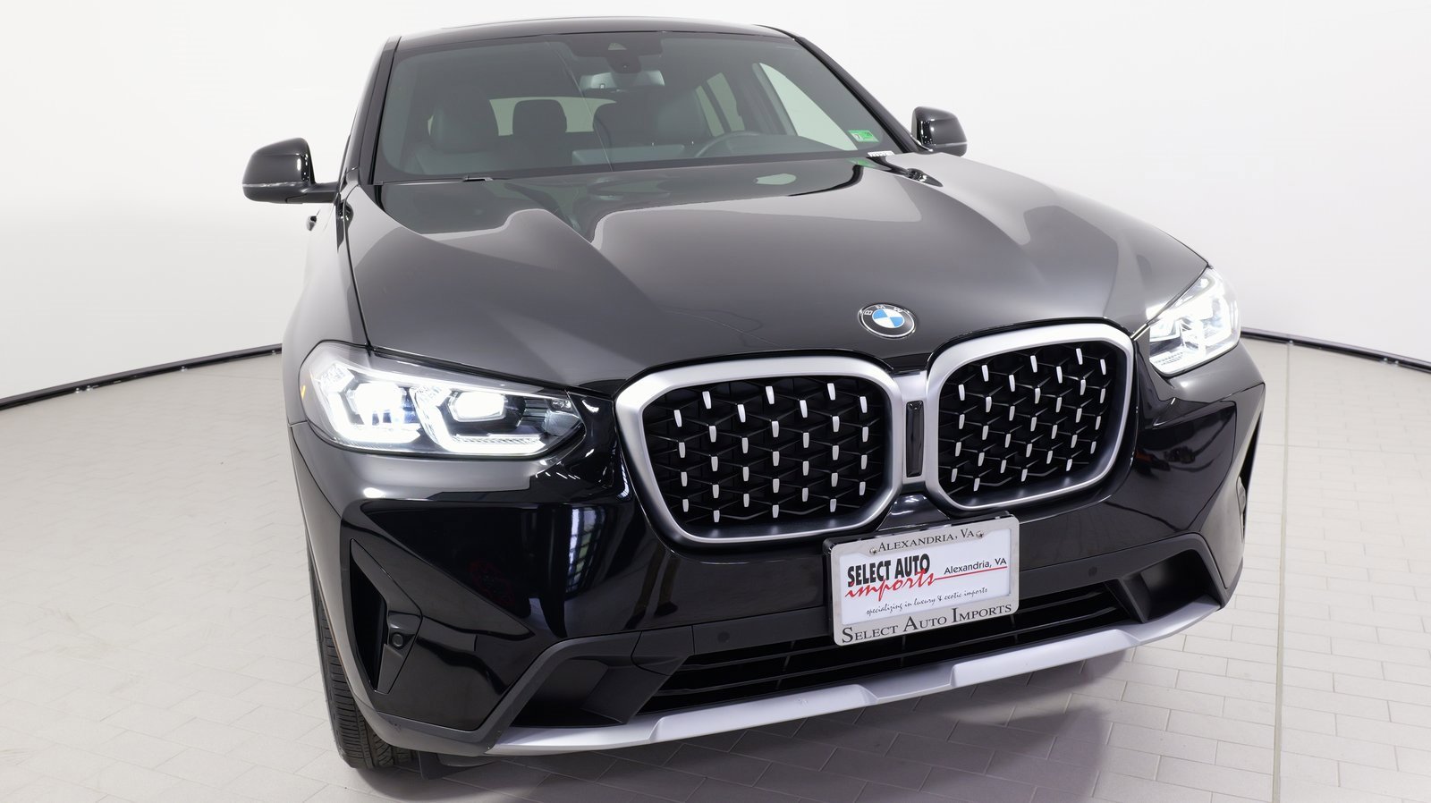 Used 2022 BMW X4 xDrive30i w/ Convenience Package image 10