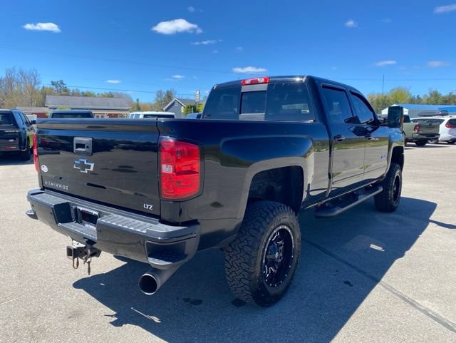 Used 2019 Chevrolet Silverado 2500 LTZ w/ Duramax Plus Package AWD/4WD image 5