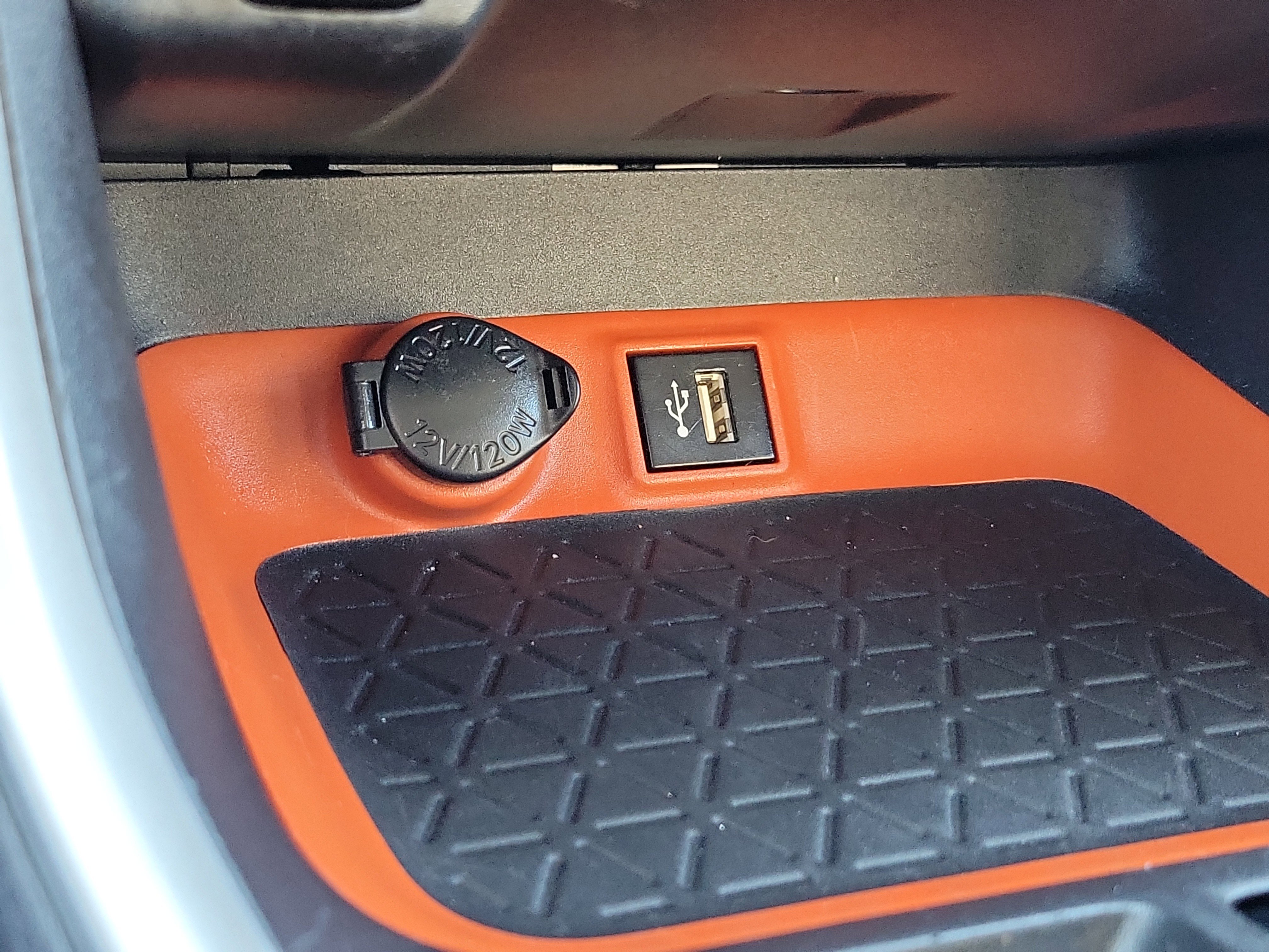 Certified 2024 Toyota RAV4 Adventure image 31