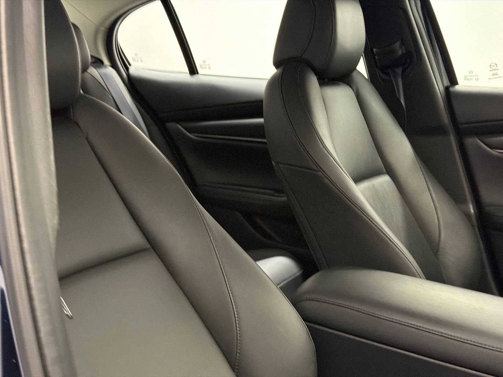 Used 2023 MAZDA MAZDA3 s image 9