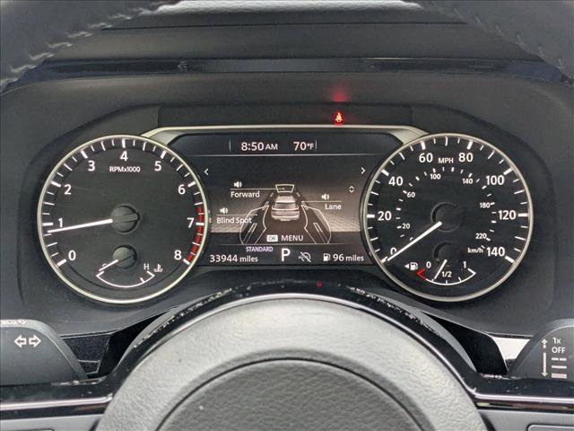 Used 2023 Nissan Pathfinder SV w/ Black Appearance Package image 10