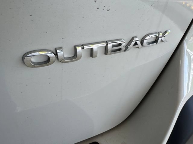 Used 2023 Subaru Outback Premium AWD/4WD image 31