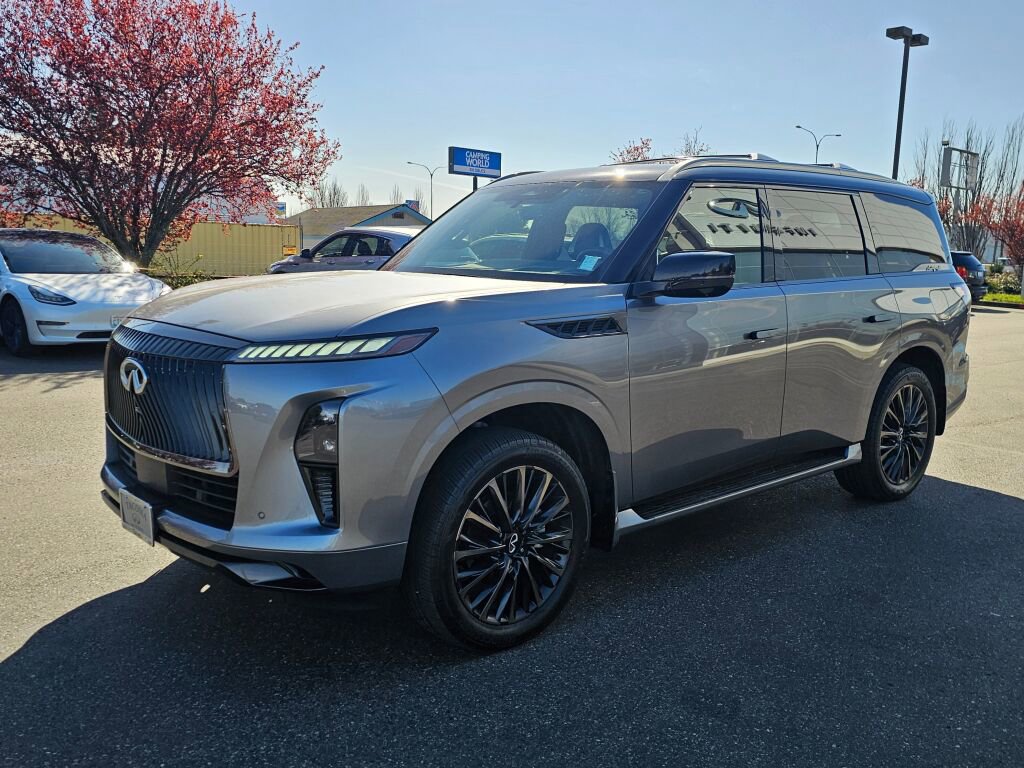Used 2025 INFINITI QX80 Autograph w/ Autograph Exterior Package image 3