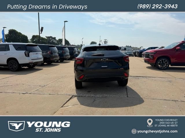 Certified 2024 Chevrolet Trax RS w/ Sunroof Package FWD image 4