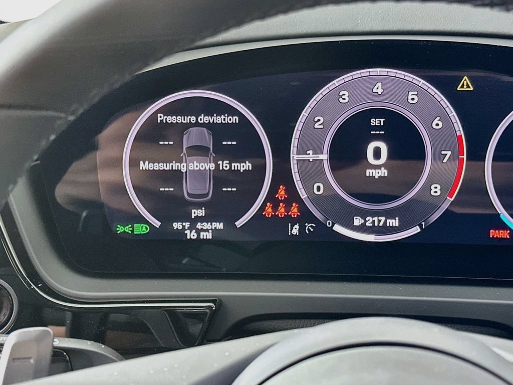 New 2026 Porsche Cayenne AWD/4WD image 13