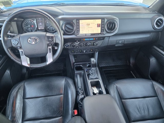 Certified 2020 Toyota Tacoma TRD Off-Road w/ TRD Premium Off Road Package AWD/4WD image 11