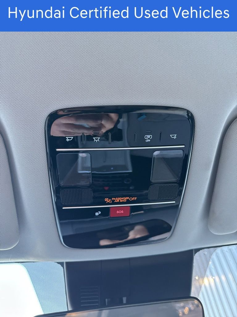 Used 2025 Hyundai Santa Fe SE image 28