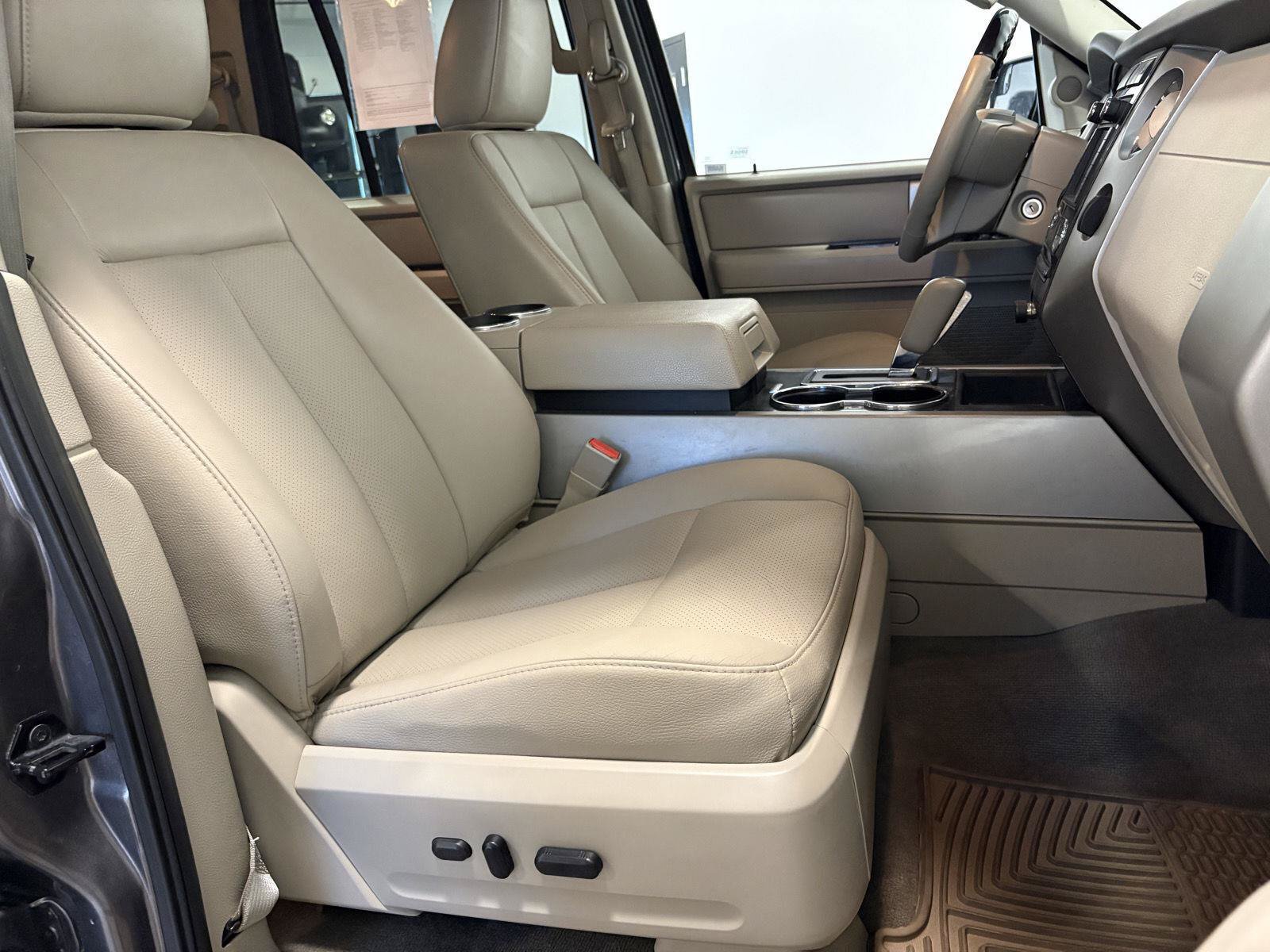 Used 2012 Ford Expedition Limited AWD/4WD image 42