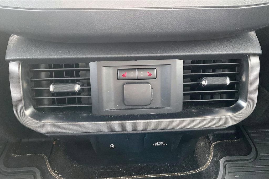 Used 2021 Ford F150 Platinum image 12