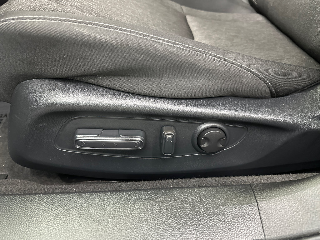 Used 2024 Honda Accord EX image 10