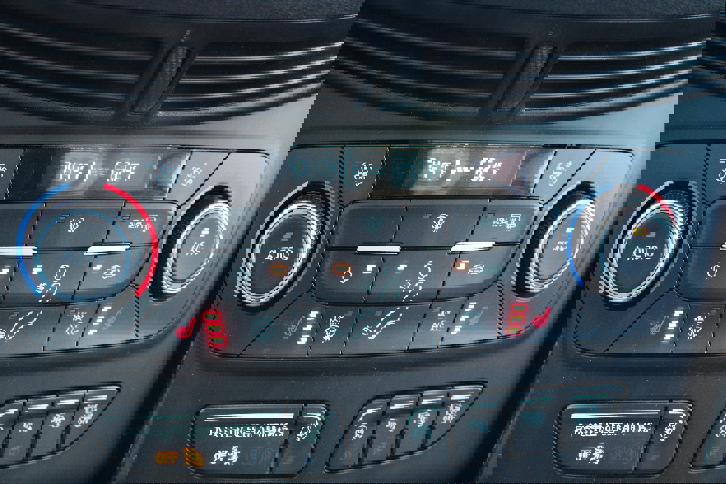 Used 2019 Ford Escape Titanium image 26