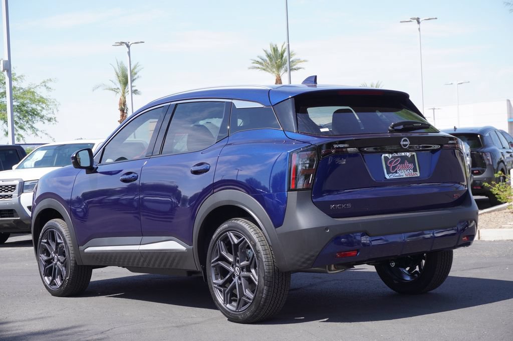 Certified 2025 Nissan Kicks SR FWD image 3