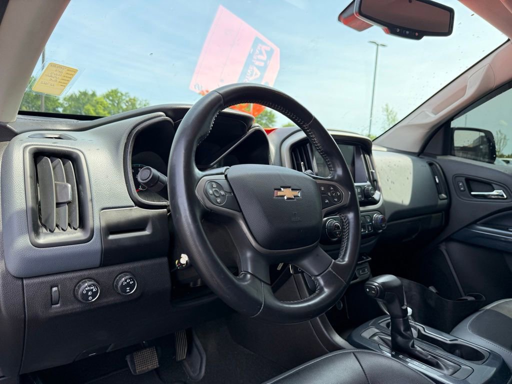 Used 2016 Chevrolet Colorado Z71 AWD/4WD image 10