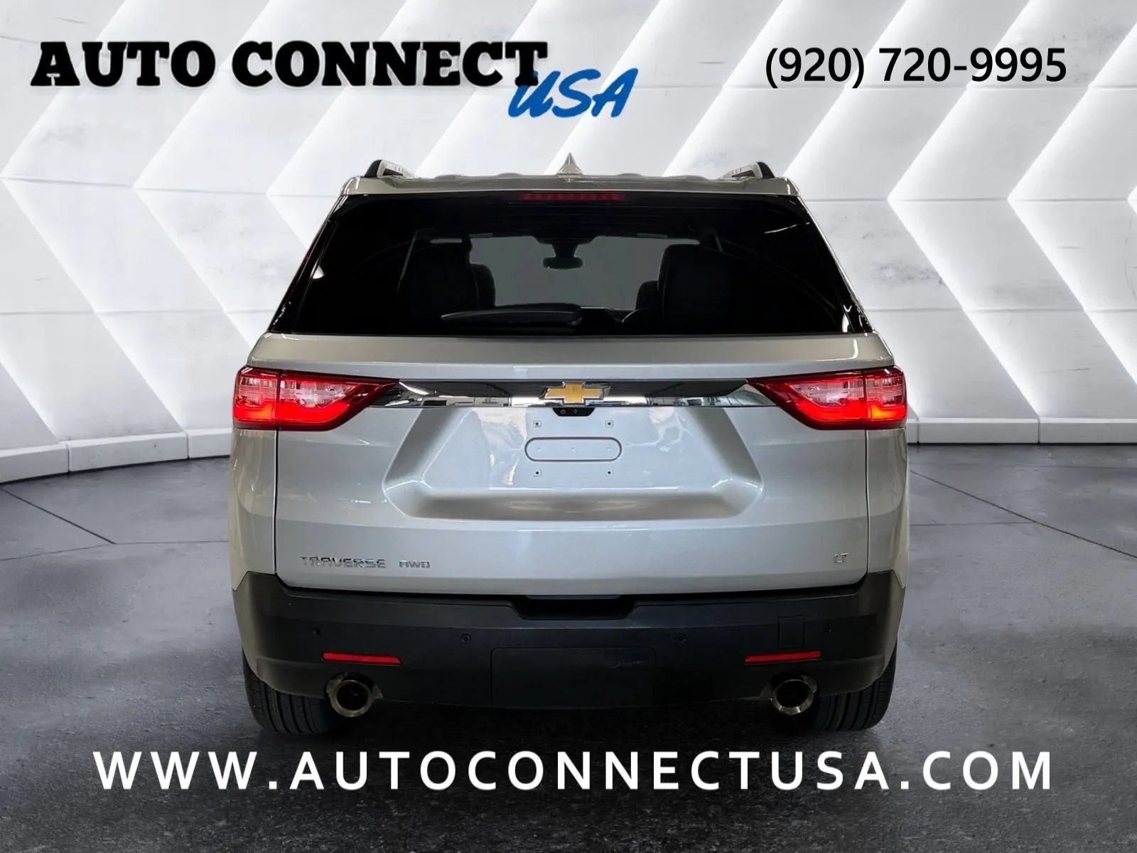 Used 2021 Chevrolet Traverse LT w/ LT Premium Package AWD/4WD image 5