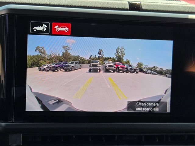 New 2026 Jeep Wrangler Unlimited Sahara AWD/4WD image 19