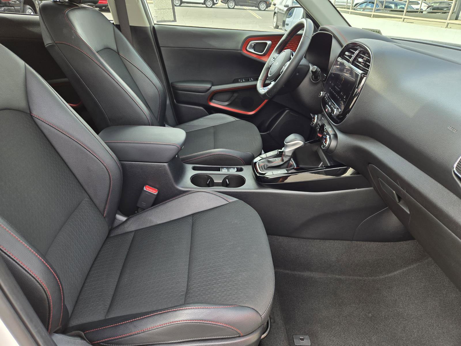 Used 2023 Kia Soul GT-Line w/ GT-Line Technology Package image 35