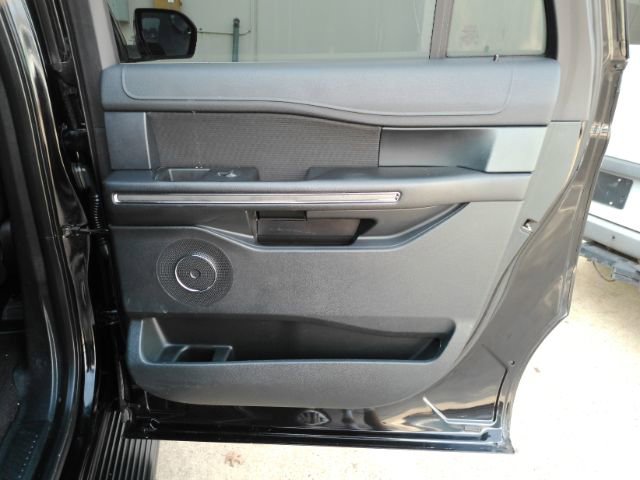 Used 2019 Ford Expedition Max XLT image 22