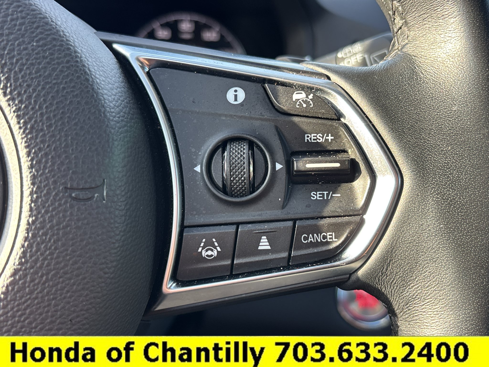 Used 2023 Acura RDX w/ Advance Package AWD/4WD image 10