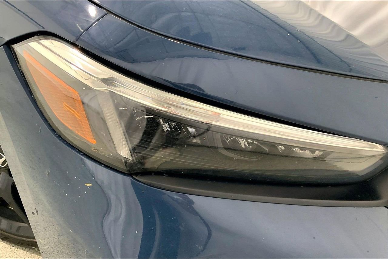 Used 2025 Honda Civic Sport image 12
