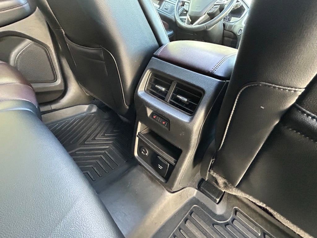 Used 2021 Ford Edge Titanium w/ Equipment Group 301A image 39