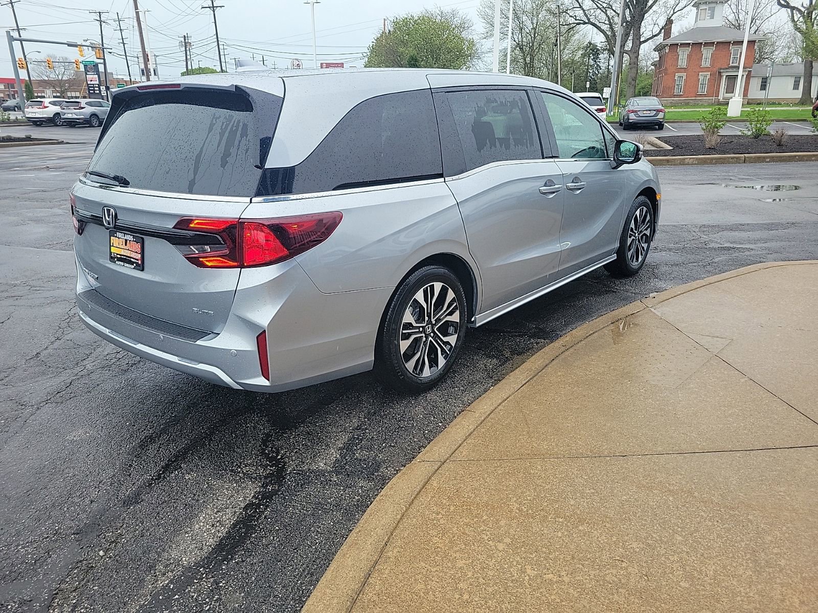 New 2026 Honda Odyssey Elite image 5