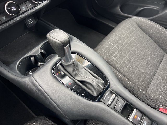 Used 2025 Honda HR-V LX image 25