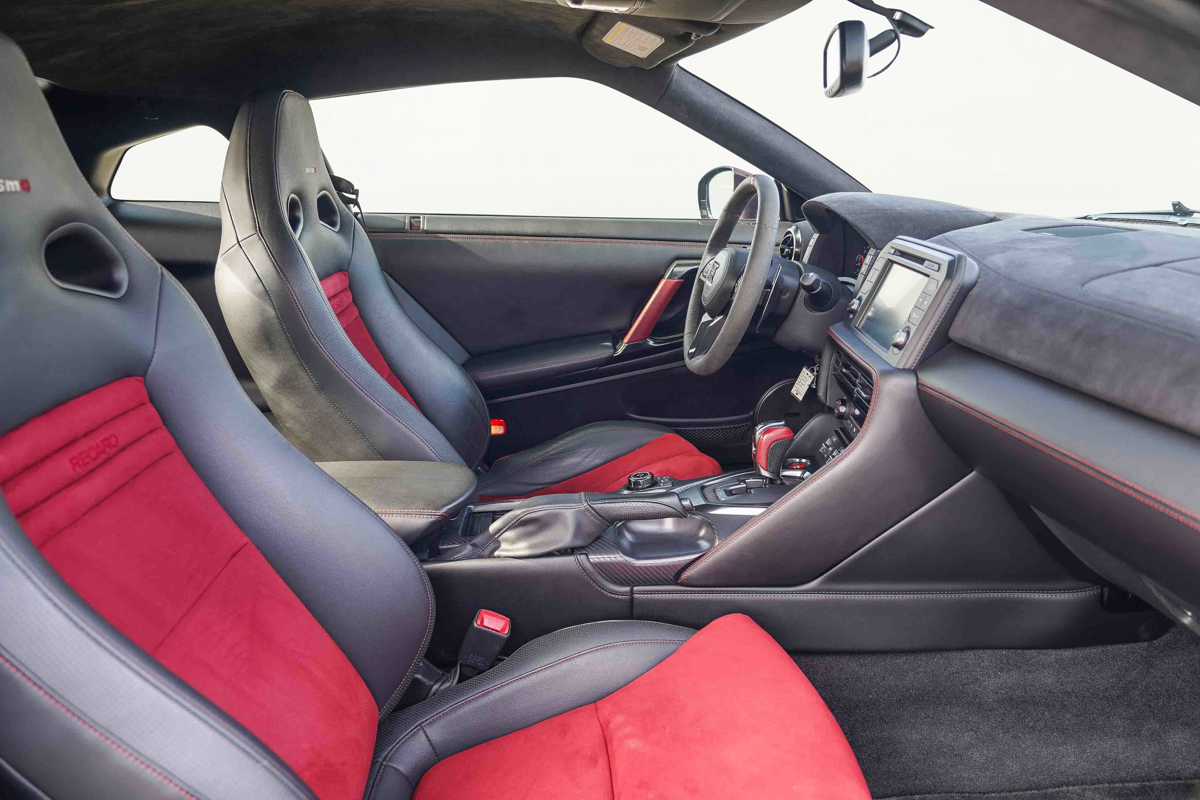 Used 2018 Nissan GT-R NISMO image 77