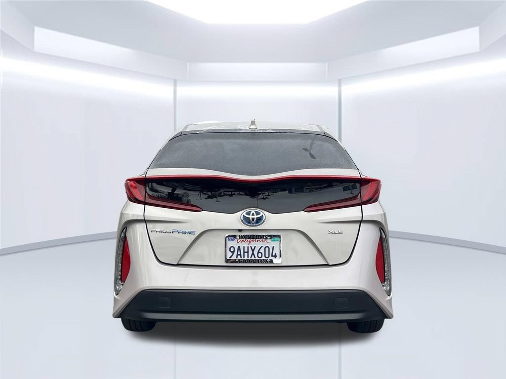 Used 2022 Toyota Prius Prime XLE FWD image 25