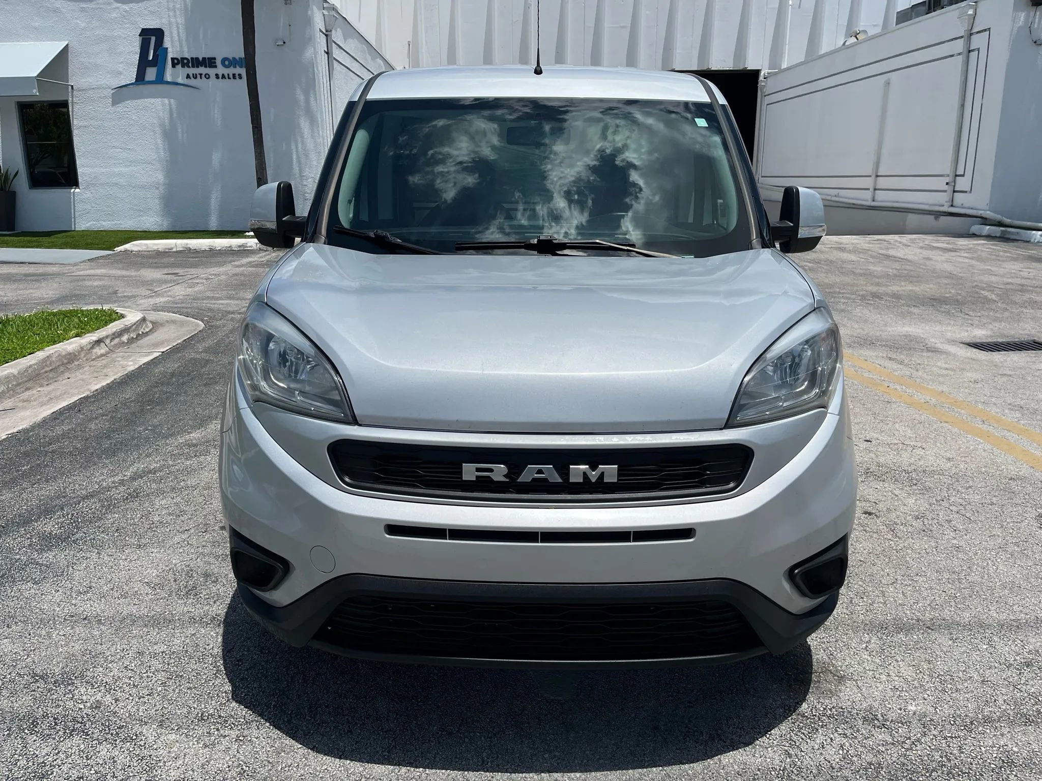 Used 2019 RAM ProMaster City Tradesman SLT image 3