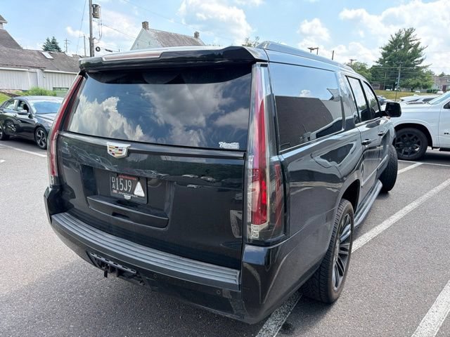 Used 2016 Cadillac Escalade ESV Luxury AWD/4WD image 10