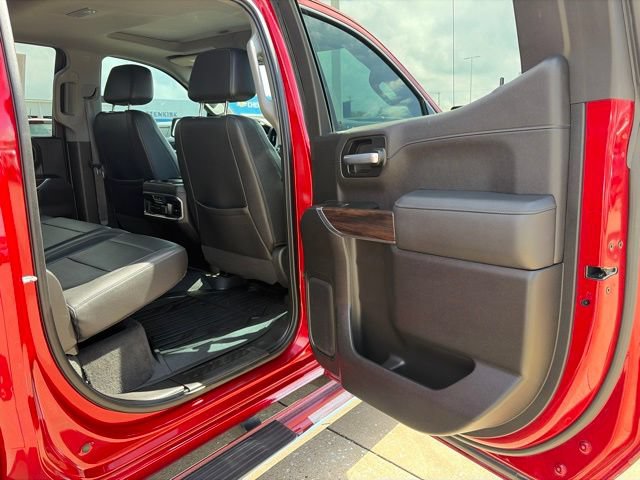Used 2021 GMC Sierra 1500 SLT w/ SLT Convenience Package AWD/4WD image 42