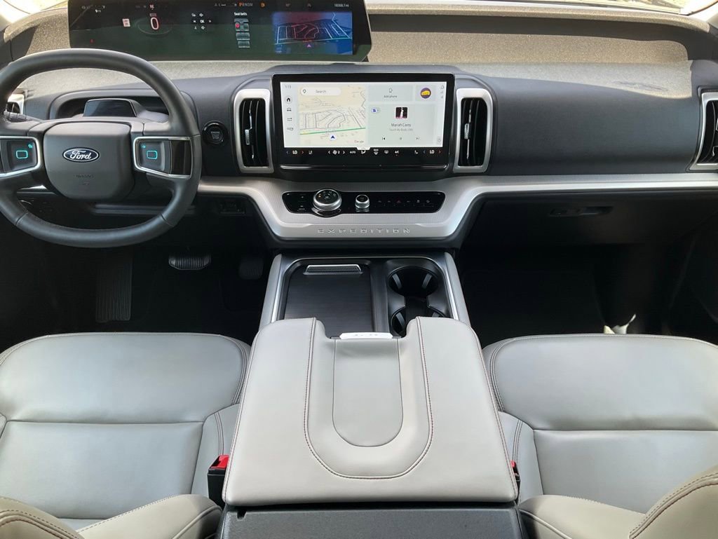 Used 2025 Ford Expedition Max Active AWD/4WD image 42