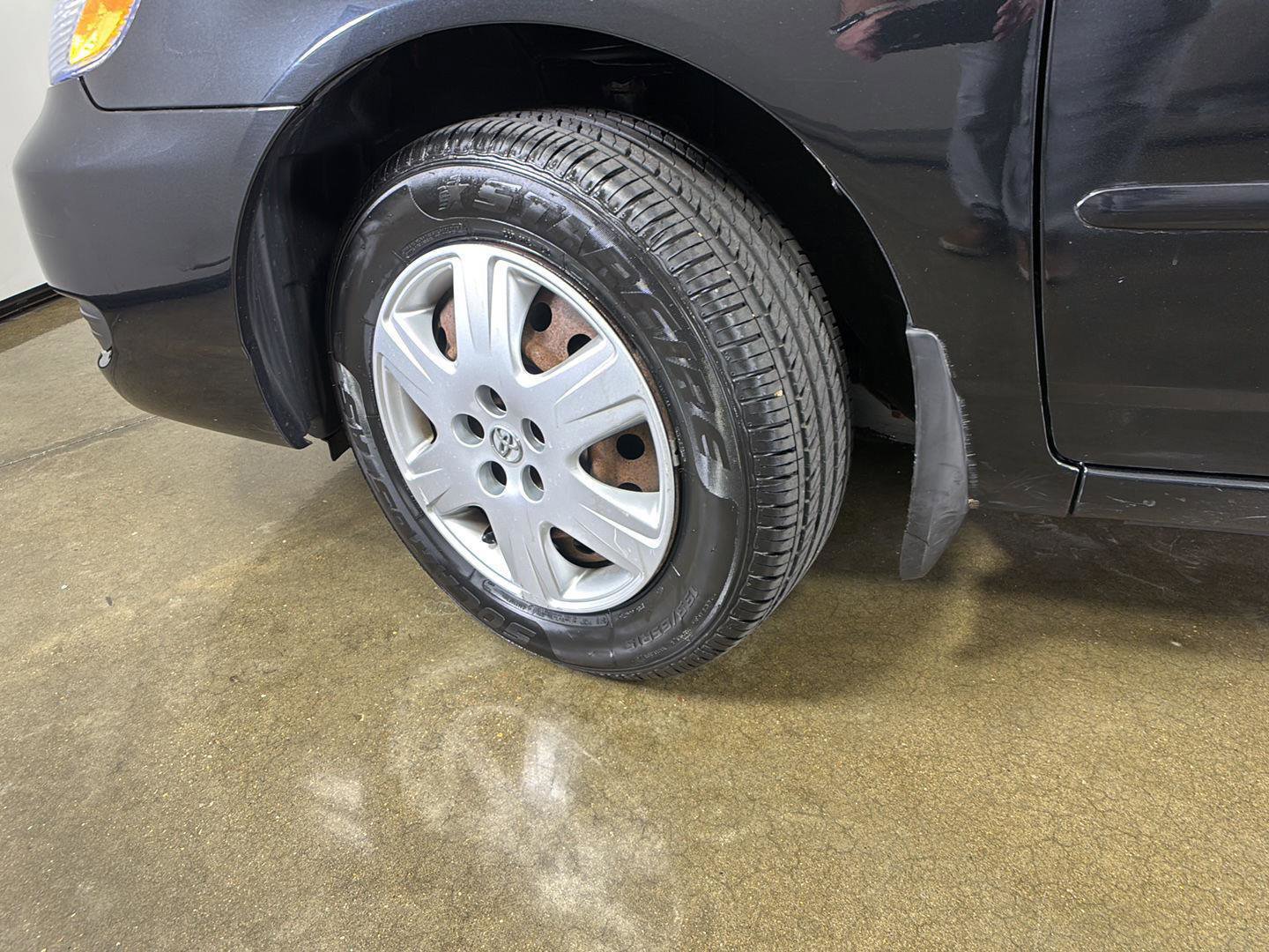 Used 2006 Toyota Corolla LE FWD image 5