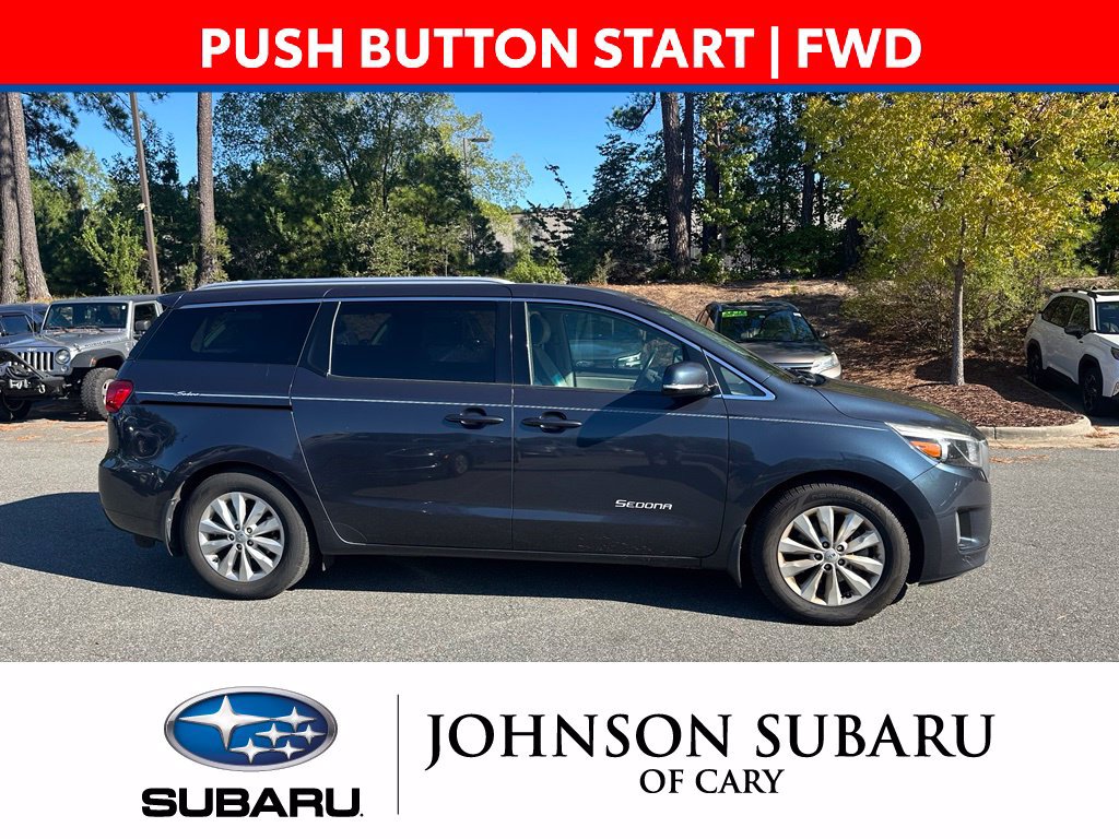 Used 2016 Kia Sedona EX FWD image 3
