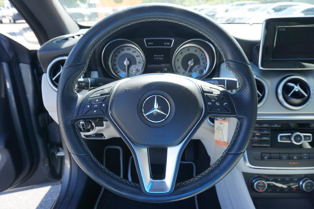 Used 2014 Mercedes-Benz CLA 250 image 8