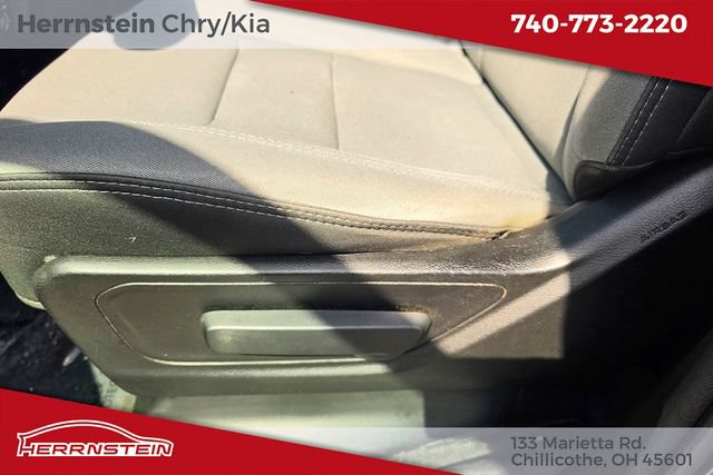 Used 2022 RAM 1500 Big Horn AWD/4WD image 9