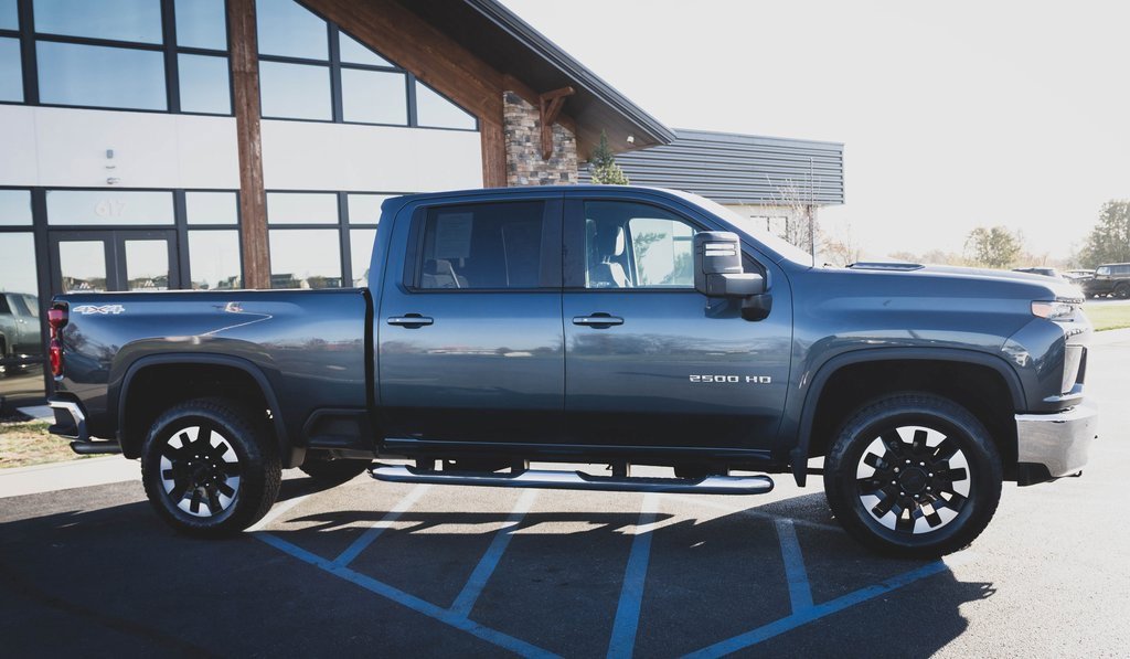 Used 2020 Chevrolet Silverado 2500 LT w/ All Star Edition image 27