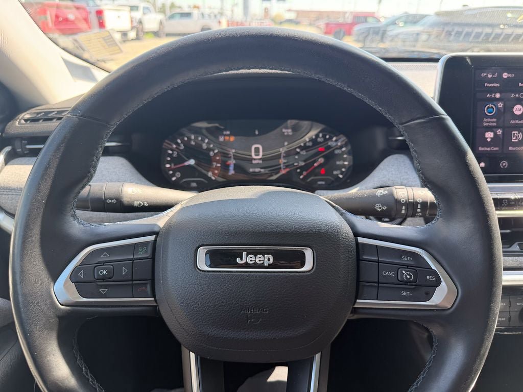 Used 2022 Jeep Compass Latitude w/ Convenience Group AWD/4WD image 25