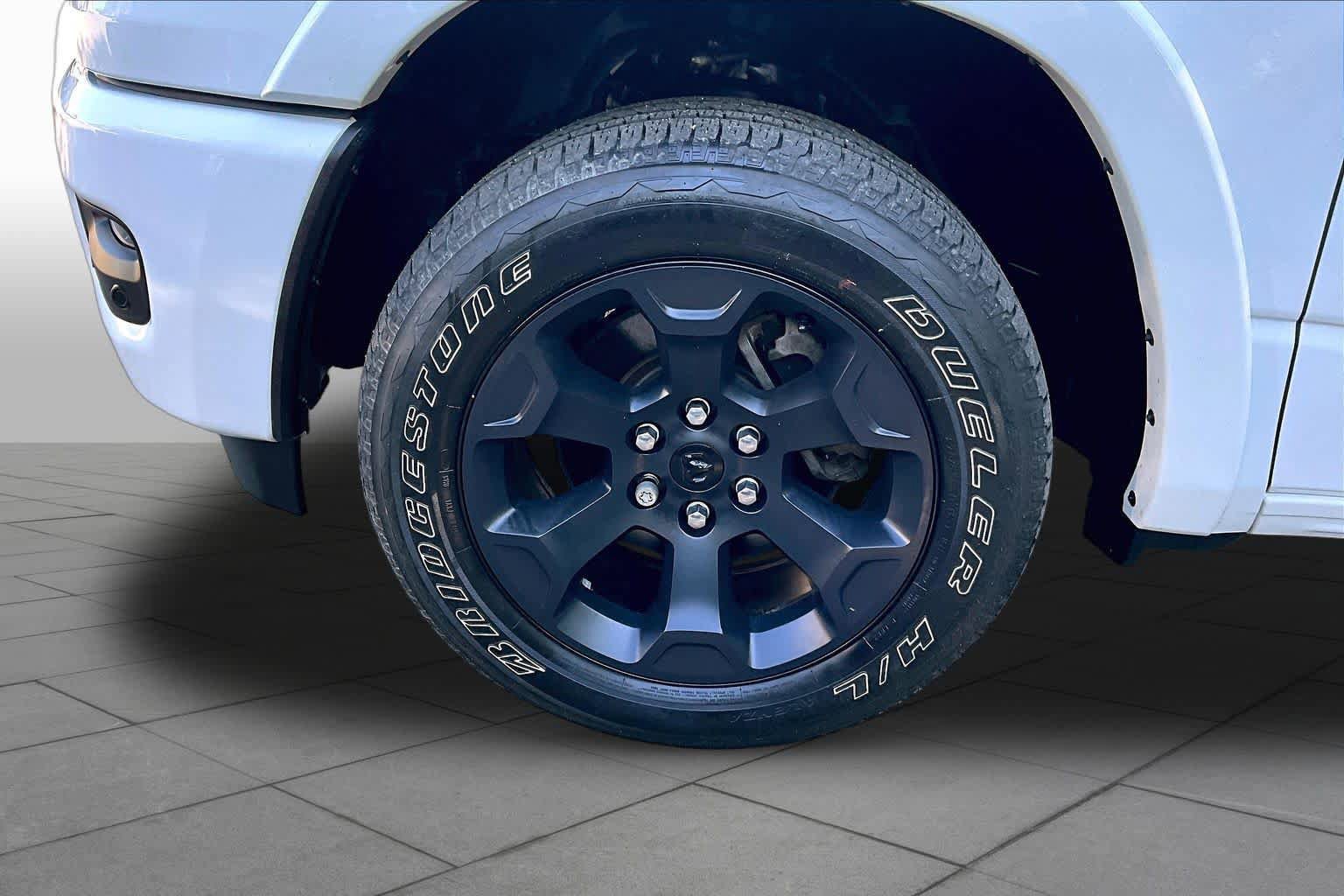 Used 2025 RAM 1500 Big Horn AWD/4WD image 11