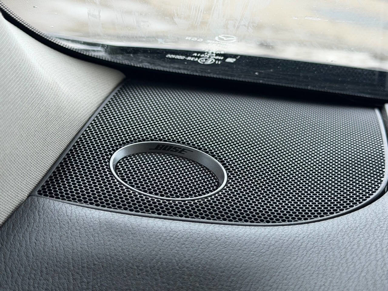 Used 2018 MAZDA CX-9 Touring w/ Touring Premium Package image 29