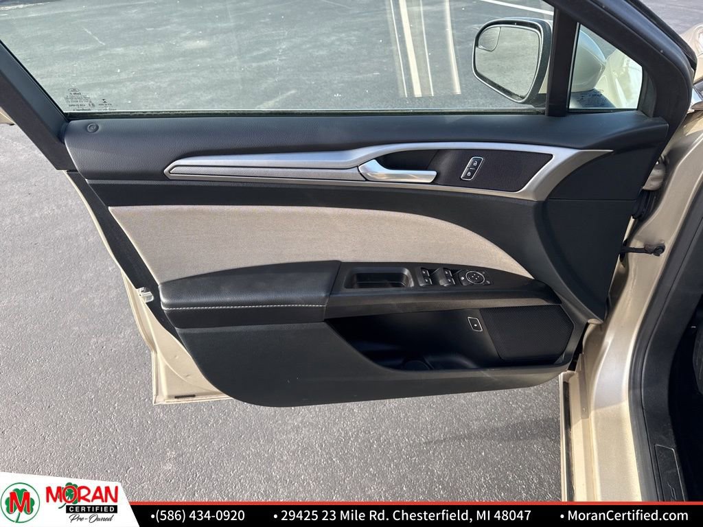 Used 2017 Ford Fusion S image 9